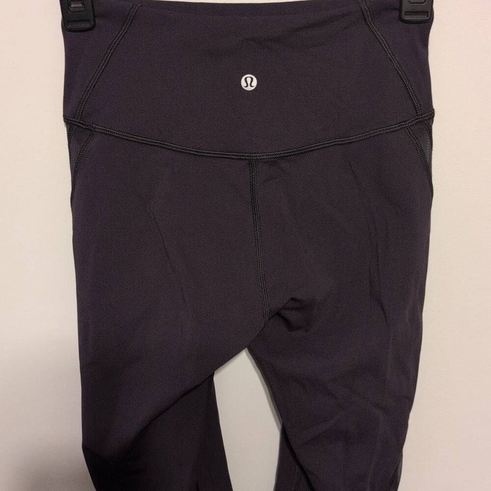 Lululemon Sun Setter Crop 17" Boysenberry Plum Purple size 4 - Picture 7 of 9